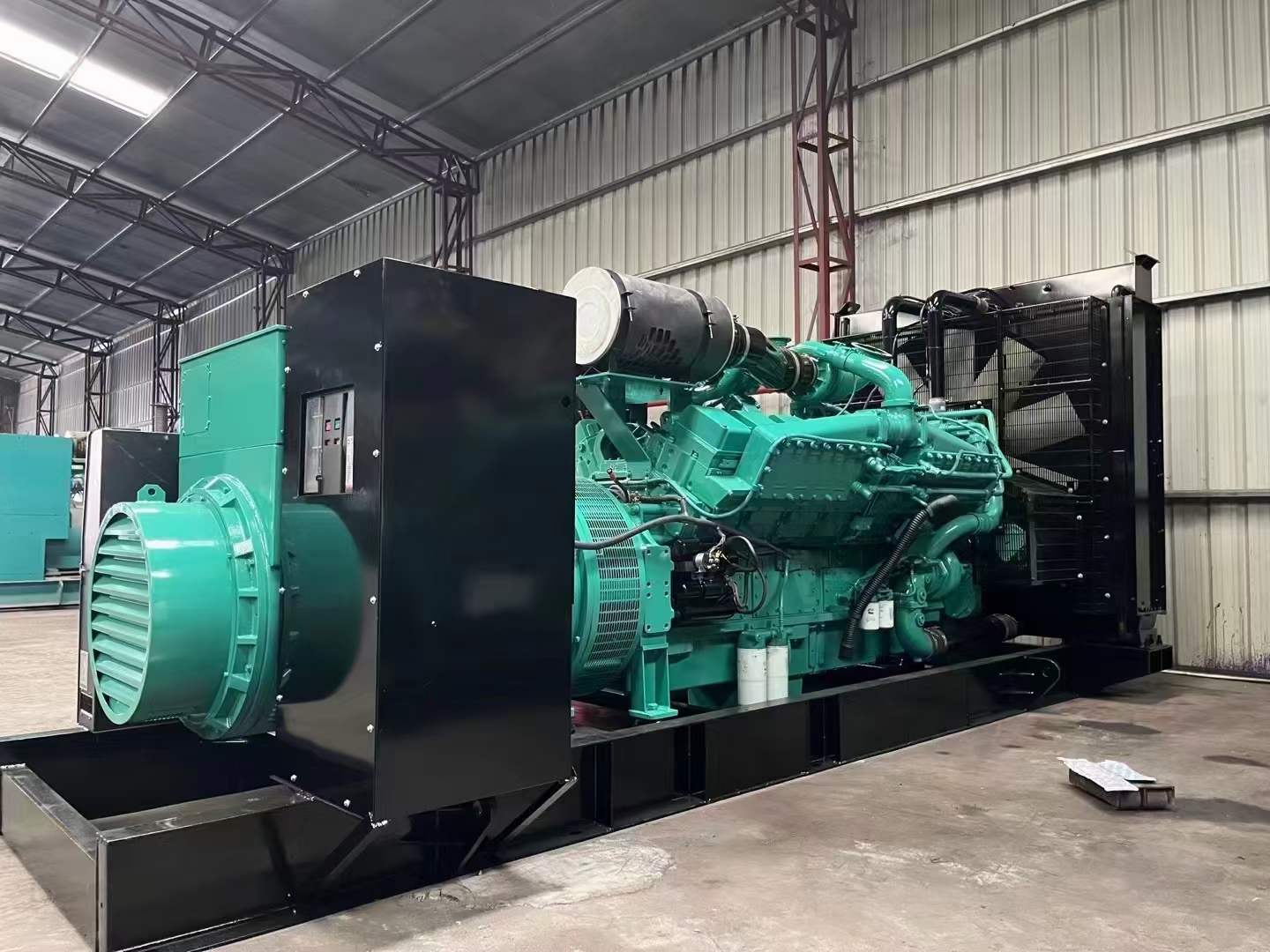 沿滩如何降低 800kW 柴油发电机输出电流的波动？
